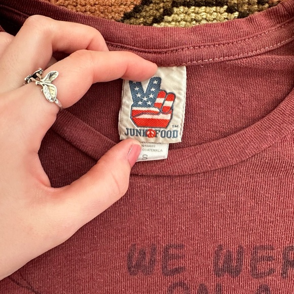 Friends on a break Superman Wonder Woman 90s urban outfitters junk food medium - Picture 8 of 8